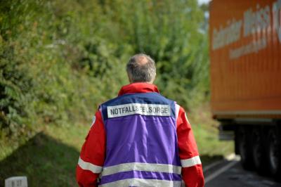 2 Tote und mehrere Verletzte nach Frontalcrash auf der B27 bei Neckarsulm